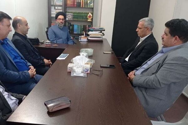 مراسم سوگواری باید هنرمندانه برگزار شود