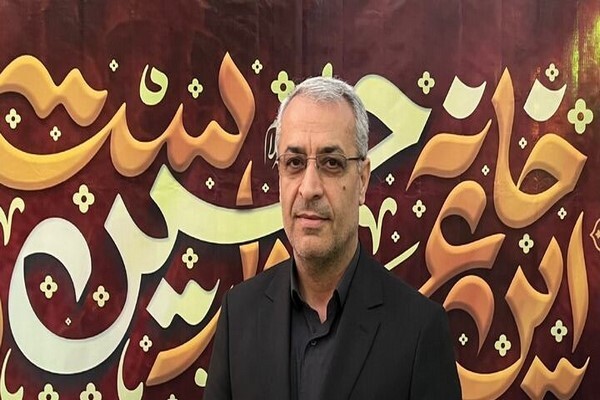هنر هنرمندان در مساجد و هیئت های مذهبی به نمایش گذاشته می شود