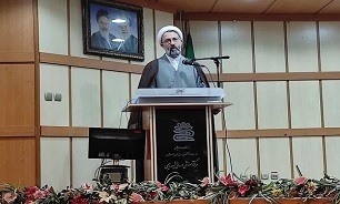 حجت الاسلام عباسی: جنگ تحمیلی ۱۲ روزه میدانی برای انسجام شد