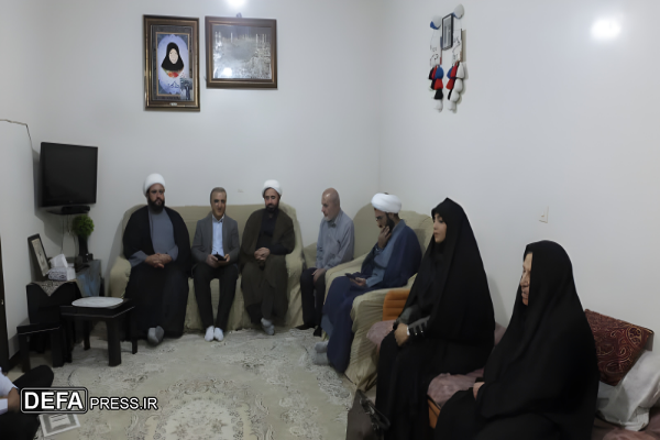 دیدار با خانواده شهید «پروانه کاویانی» به مناسبت گرامیداشت هفته عفاف و حجاب