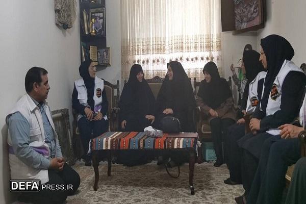 دیدار رئیس اداره بهزیستی شهرستان نکا با خانواده شهید «مشتاقی»+ تصاویر