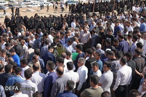 وداع با امدادگر شهید؛ پیکر «کورش بیرانوند» در خرم‌آباد +عکس