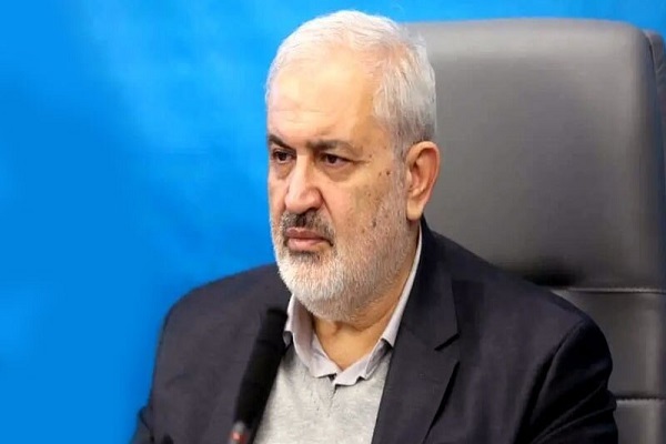 وزیر نیرو: اجرای بیش از ۱۰۰۰ پروژه در وزارت نیرو
