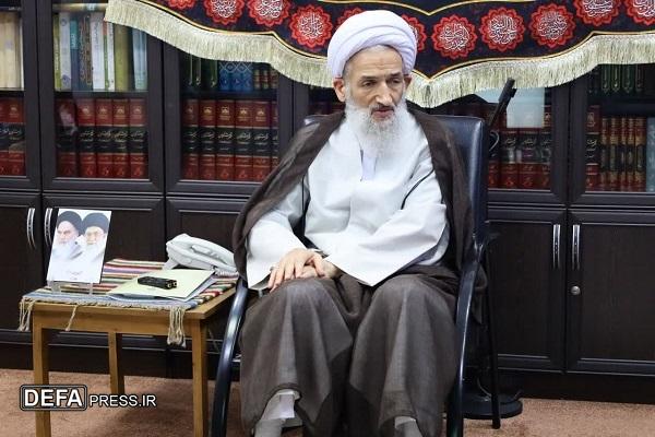 تأکید بر تربیت نیروی انسانی متدین و انقلابی و تأسیس مدارس هیئت امنایی