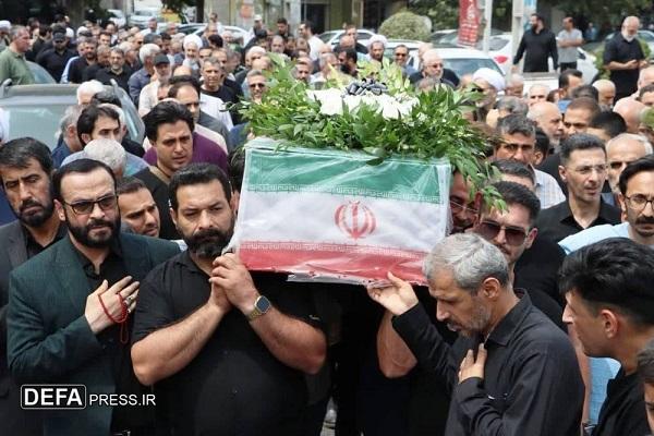 تشییع پیکر مطهر مادر شهید «دوامی» در ساری+ تصاویر