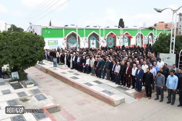 تشییع پیکر مطهر مادر شهید «دوامی» در ساری+ تصاویر
