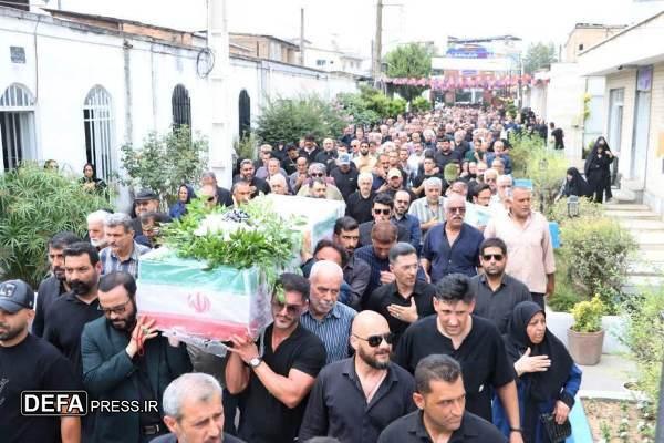 تشییع پیکر مطهر مادر شهید «دوامی» در ساری+ تصاویر