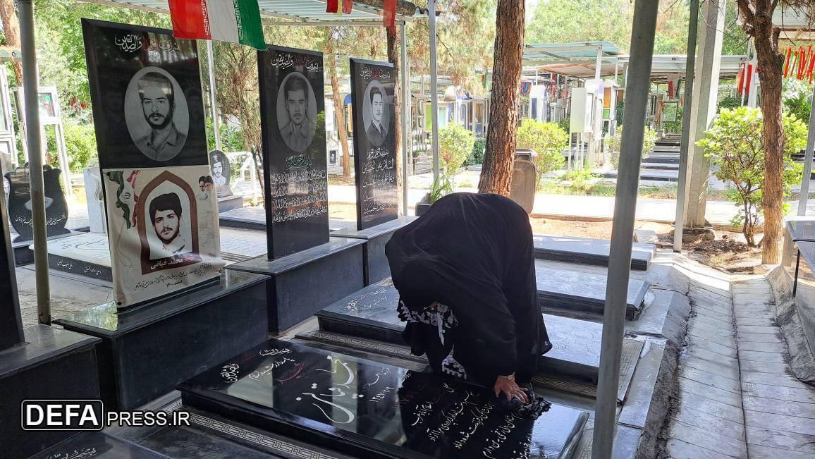 شهیدی که اذن شهادتش را از شیر مادر گرفته بود/ بهسازی گلزار شهدا افتخار خانواده های شهدا