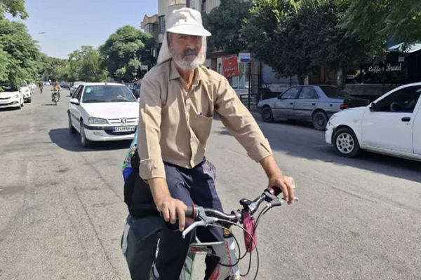 جانباز سیرجانی رکاب‌زنی تا کربلا را آغاز کرد