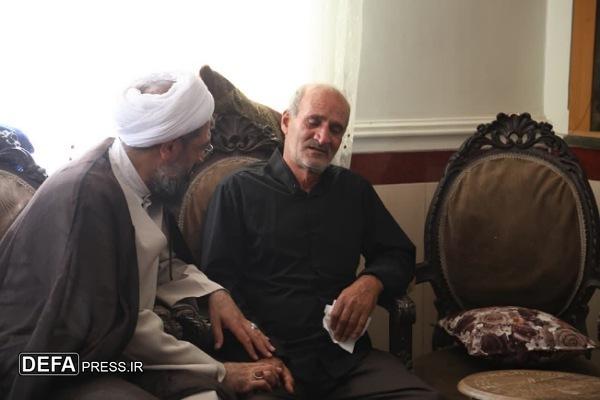 دیدار نماینده ولی فقیه در استان همدان با خانواده شهیدان «کریمی و زمانی» + تصاویر