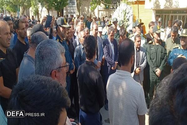 برگزاری مراسم تشییع و بدرقه پیکر شهید «علی کاکاوند» در بهار + تصاویر