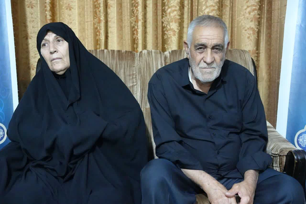 مادر دوقلوهای شهید: «وعده‌ صادق۳» مرهمی بر داغ مرتضی و مصطفی بود