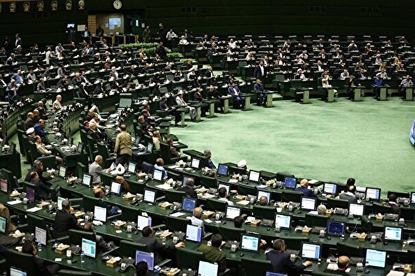 فیلم/ همکاری با آژانس بین المللی انرژی اتمی تعلیق شد