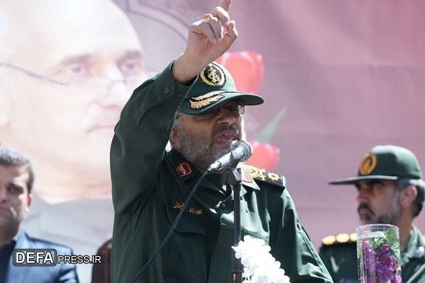 تشییع پیکر شهید «محمد محمدتقی یوسفوند» در الشتر+ تصاویر
