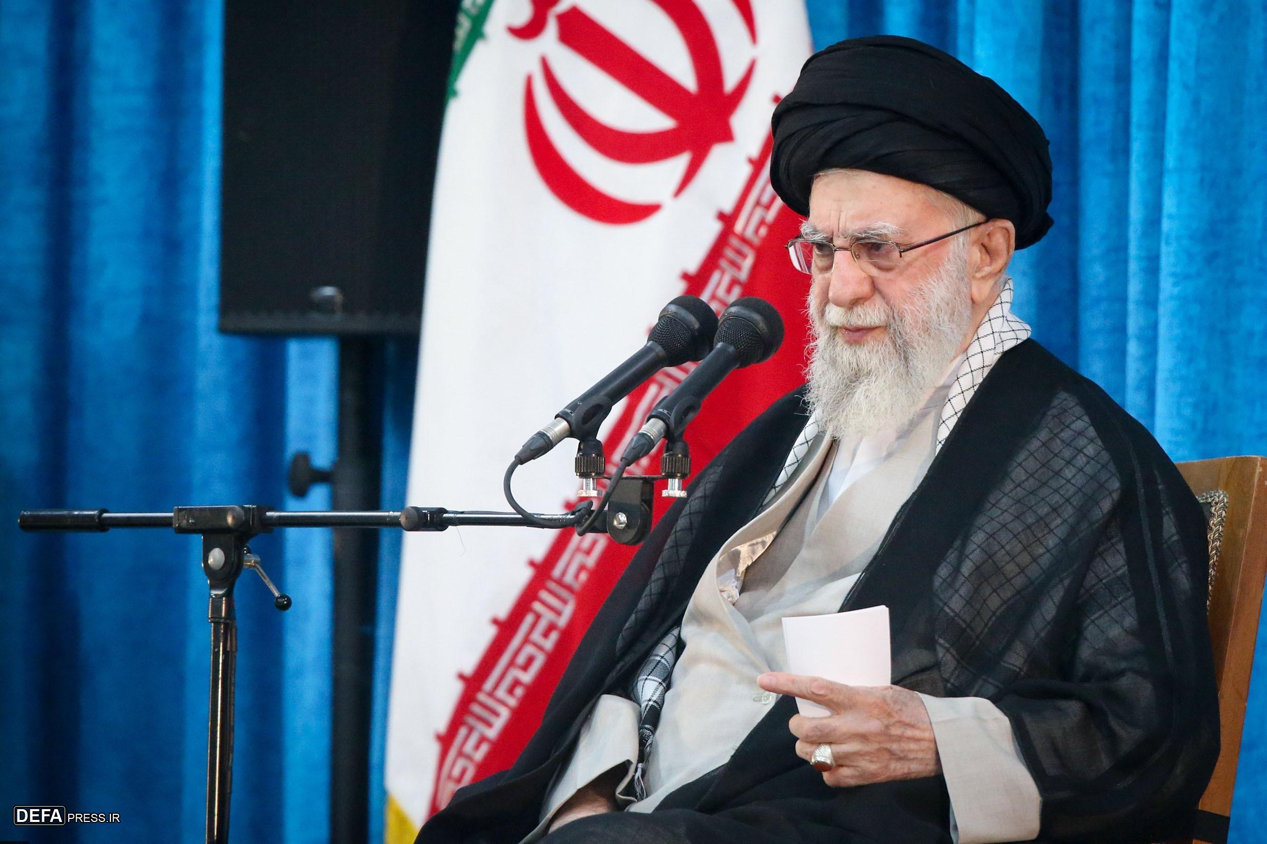 امام خامنه‌ای: رژیم صهیونی در زیر ضربات جمهوری اسلامی تقریباً «لِه» شد