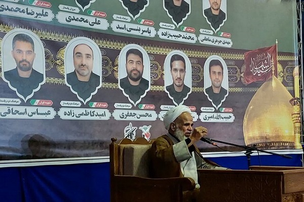 خون شهدا ضامن بقای سرزمین مقدس ایران است