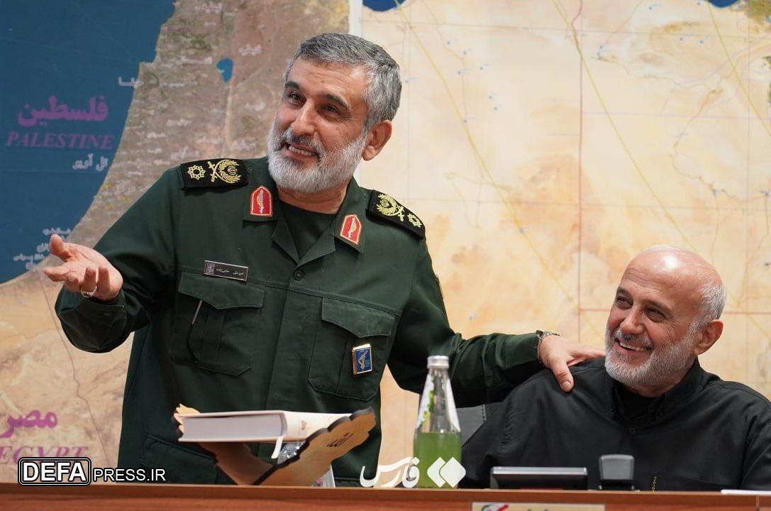تصویری از شهیدان رشید و حاجی‌زاده بعد از عملیات «وعدۀ صادق ۲»