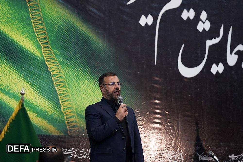 سرمایه ماندگار ملت ایران در برابر ظلم و استکبار روح و شور حسینی است