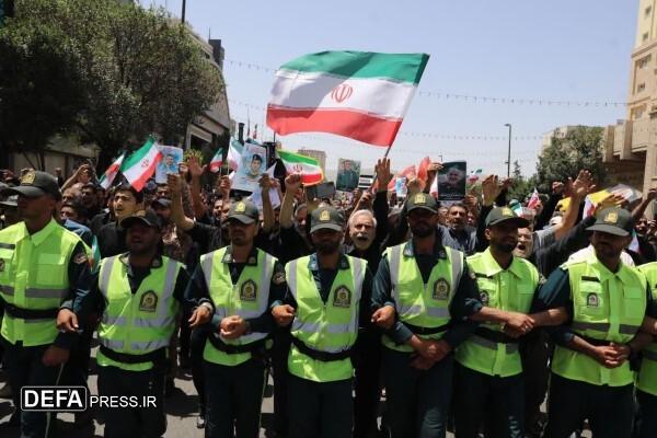 بدرقه مدافعان انقلاب اسلامی تا بهشت+ فیلم