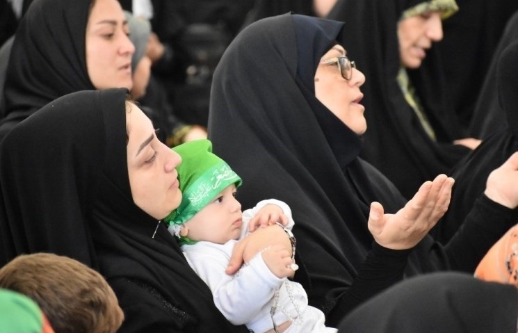 زاهدان در سوگ طفل شش‌ماهه کربلا / مادران و نوزادان لبیک گفتند