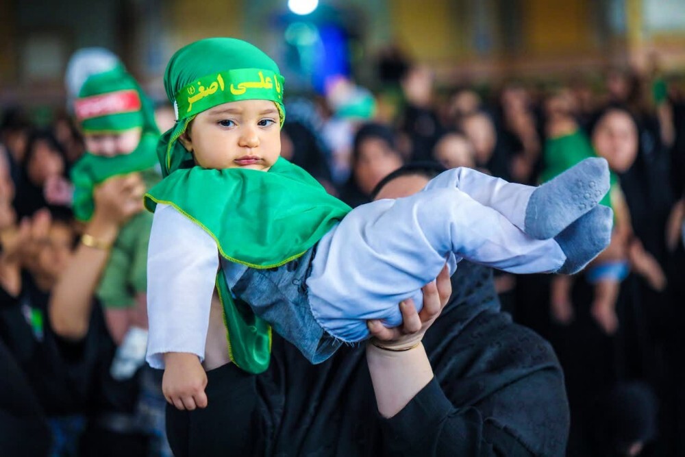 تصاویر / مراسم شیرخوارگان شهر دلیجان