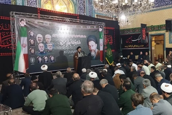 مراسم گرامیداشت شهدای هفتم تیرماه و تجاوز رژیم صهیونسیتی در ارومیه برگزار شد