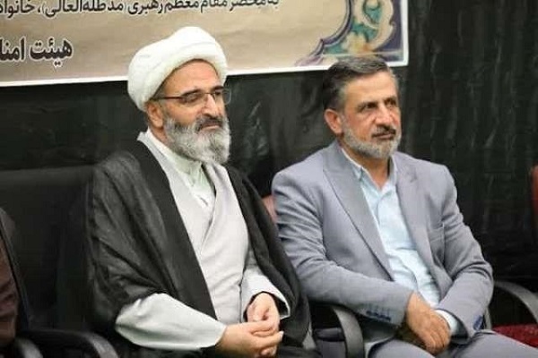 خون پاک شهدای حوادث اخیر درخت تنومند انقلاب اسلامی را آبیاری و مستحکم می کند