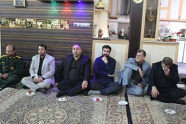 دیدار مسئولان ناحیه اشتهارد با خانواده شهید علیرضا خلج