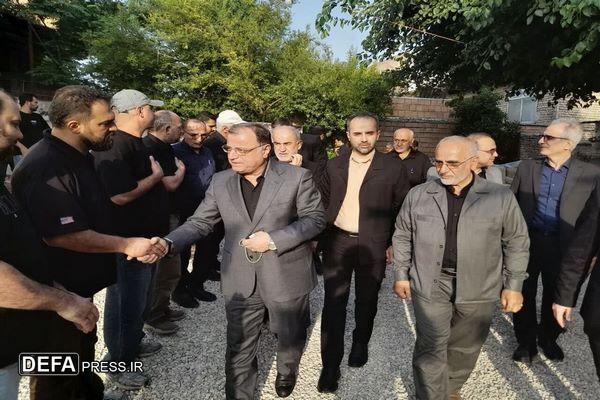 طهماسبی در دیداربا خانواده شهدای حمله رژیم صهیونیستی: در غم شما شریکیم