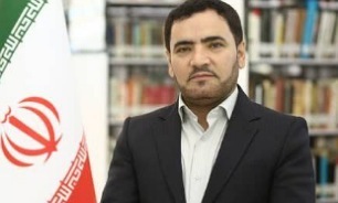 برگزاری پویش «ایستاده برای ایران» در همدان