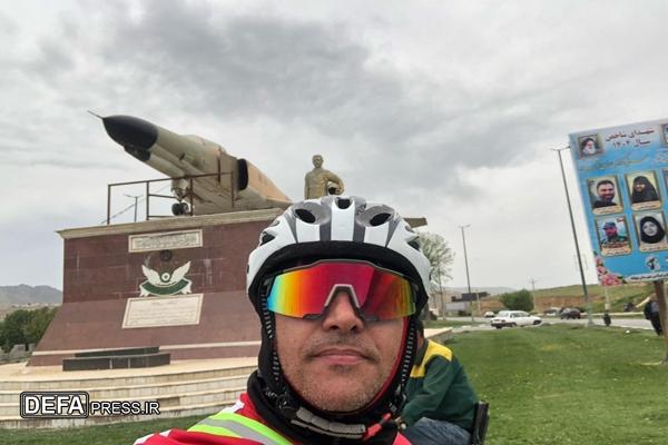 دوچرخهسواری که صدای مقاومت شد دوچرخهسواری که صدای مقاومت شد