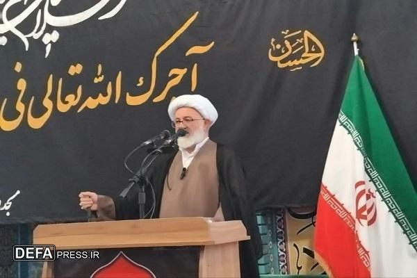مسؤولان مراقب جریان نفوذ باشند