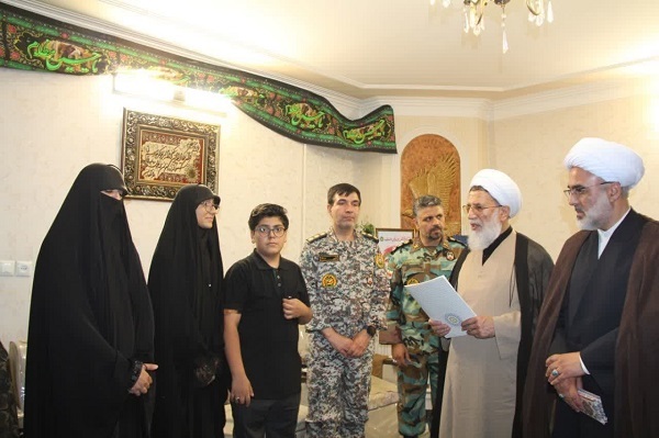 شهادت، بالاترین قله سعادت است که شهدا به آن دست یافته‌اند