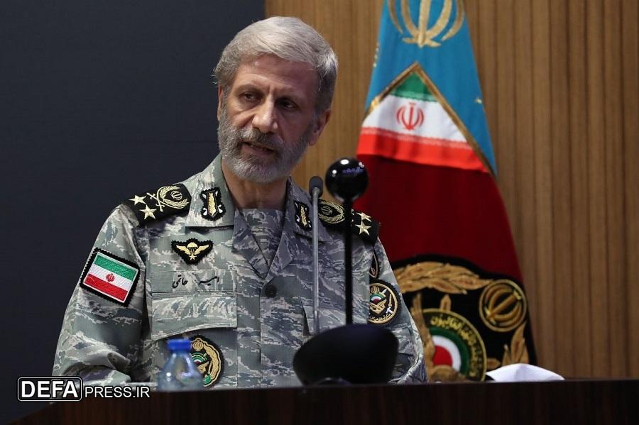 سرلشکر حاتمی: دشمن صهیونی در جنگ ۱۲ روزه اشتباهات راهبردی مرتکب شد/ تهدید دشمن را تمام شده تلقی نمی‌کنیم