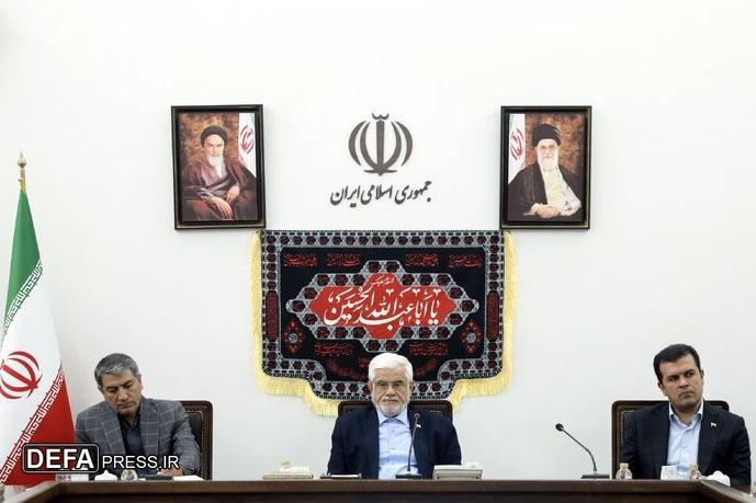 عارف: نظام دیوان سالاری مشکلاتی در توسعه دستاورد‌های علمی ایجاد کرده است