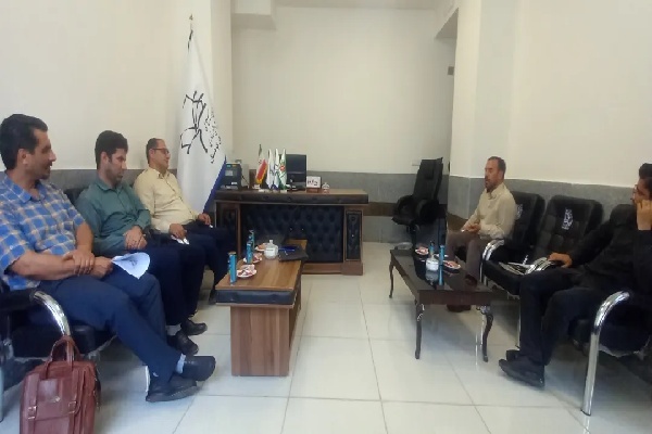 نشست هم اندیشی علمی و پژوهشی سپاه کردستان و دانشگاه آزاد برگزار شد