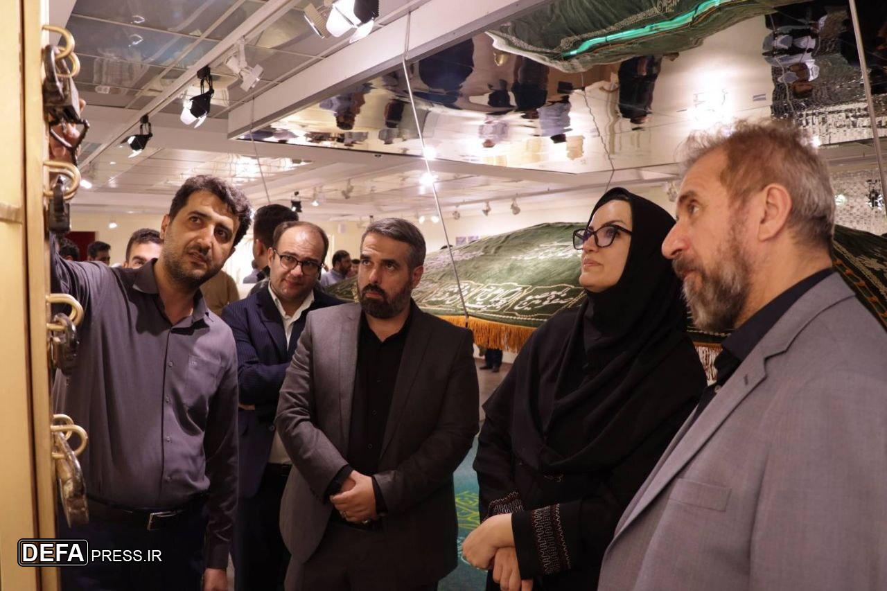 بازدید دبیرکل نهاد کتابخانه‌ها و موزه ملی ملک