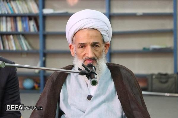 آیت الله محمدی لائینی: مبنای انقلاب بر دین و دانش استوار است 
