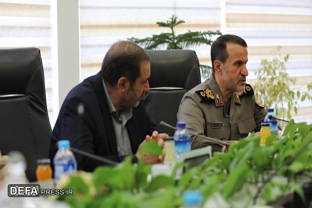 دیدار استاندار لرستان با سردار کارگر