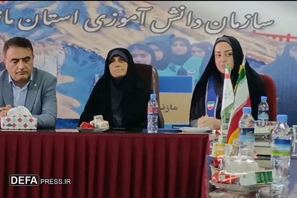 راه‌اندازی باشگاه خبرنگاران دانش آموزی در مدارس با هدف تقویت سواد رسانه‌ای و تفکر نقادانه 