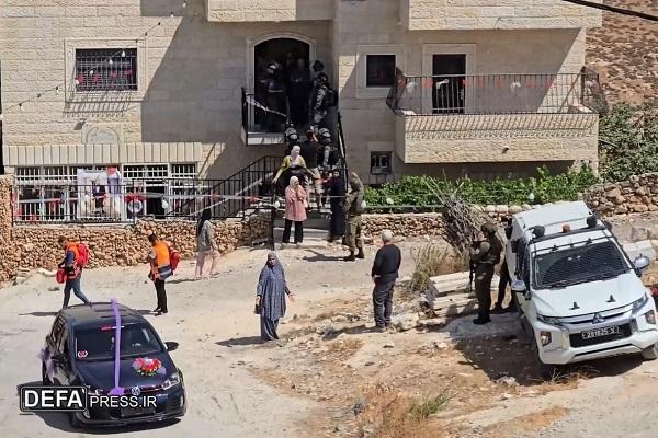 اقدام صهیونیست‌ها برای تخریب خانه یک فلسطینی در آستانه مراسم عروسی فرزندش