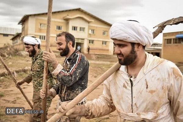 روحانیت؛ سکینه‌بخش عصر فتنه‌ها