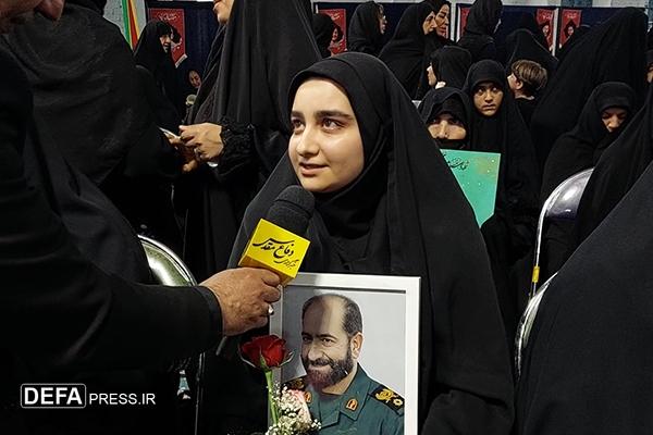گر پدر رفت، تفنگ پدری هست هنوز