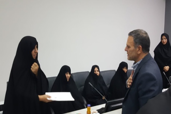 تصاویر/آیین تجلیل از خانواده‌های شهدای جنگ ۱۲ روزه برگزار شد