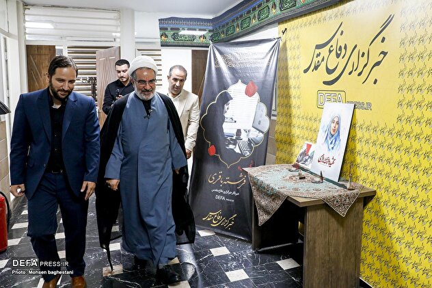 بازدید رئیس اداره عقیدتی سیاسی ستاد ارتش از خبرگزاری دفاع مقدس