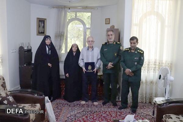 تجلیل پیشکسوتان دفاع مقدس از جانباز «حسن بهشتی‌پور»+ تصاویر