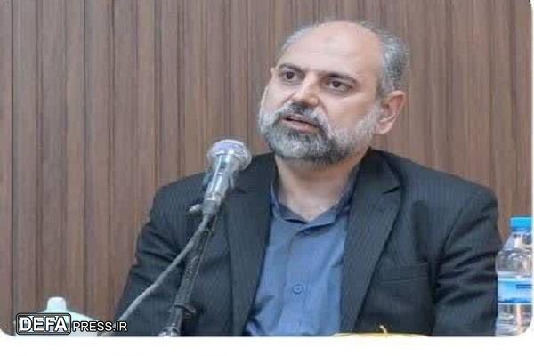 تقویت سه محور «دین، دانش و اتحاد مردم» مورد توجه رسانه ها باشد
