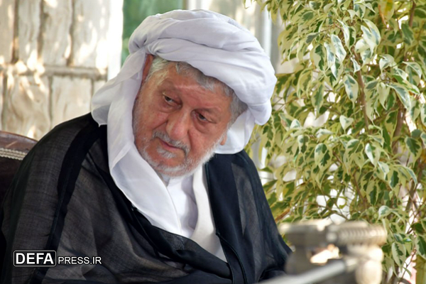 خبرنگاران ادامه‌دهنده راه منبر و آگاهی‌بخش جامعه‌ هستند