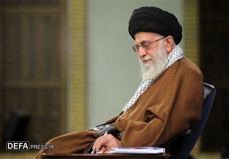 انتصاب احمدیان و شمخانی به عنوان نمایندگان رهبری در شورای دفاع