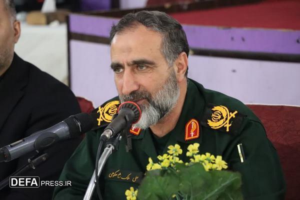خبرنگاران در خط مقدم جهاد تبیین هستند